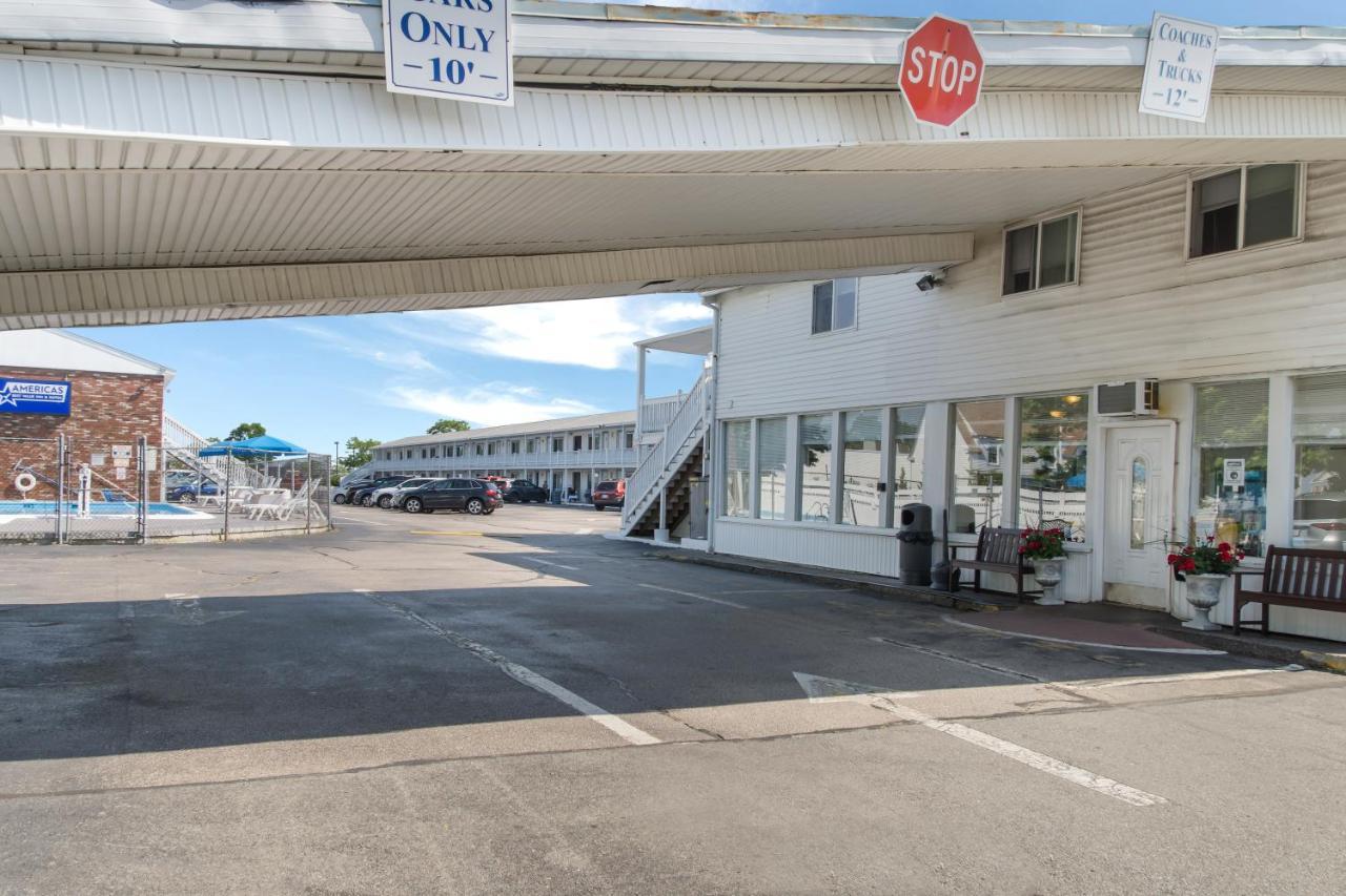 Americas Best Value Inn Hyannis Хаянис Екстериор снимка
